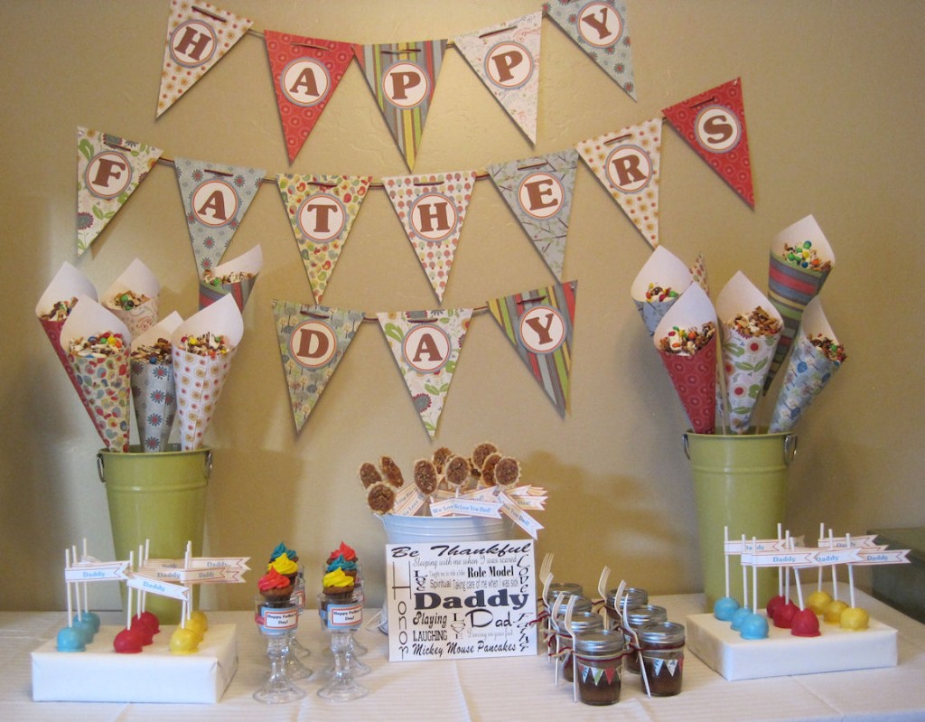 Father's Day Dessert Table - Lady Behind the Curtain