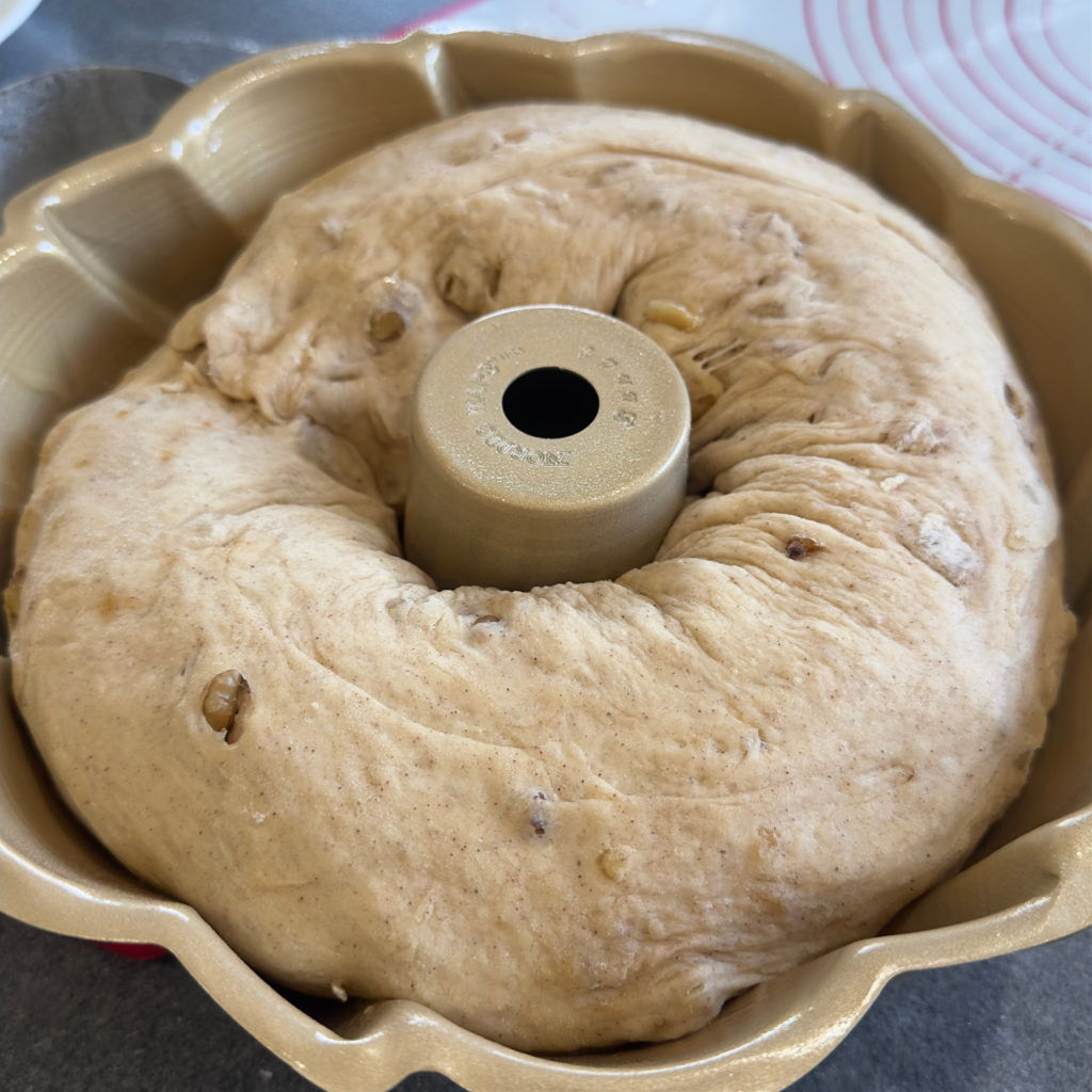 Apple Butter Cinnamon Roll Bundt Cake