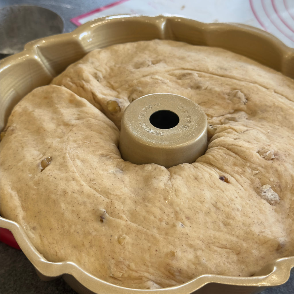 Apple Butter Cinnamon Roll Bundt Cake