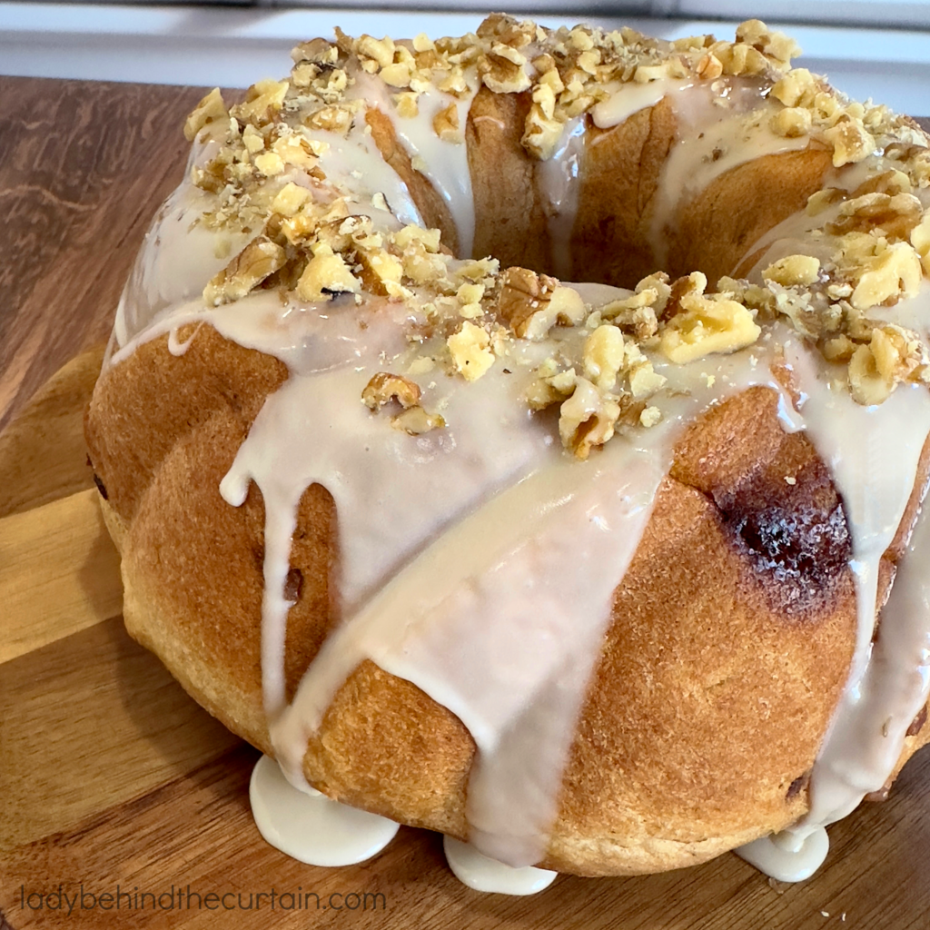 Apple Butter Cinnamon Roll Bundt Cake