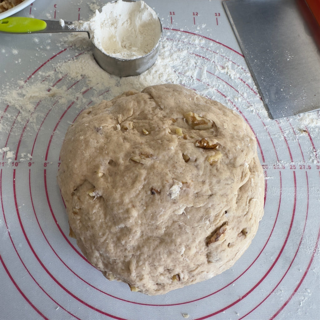 Apple Butter Cinnamon Roll Bundt Cake