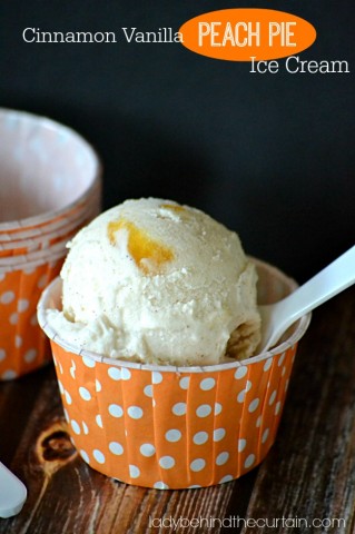 Cinnamon Vanilla Peach Pie Ice Cream - Lady Behind The Curtain