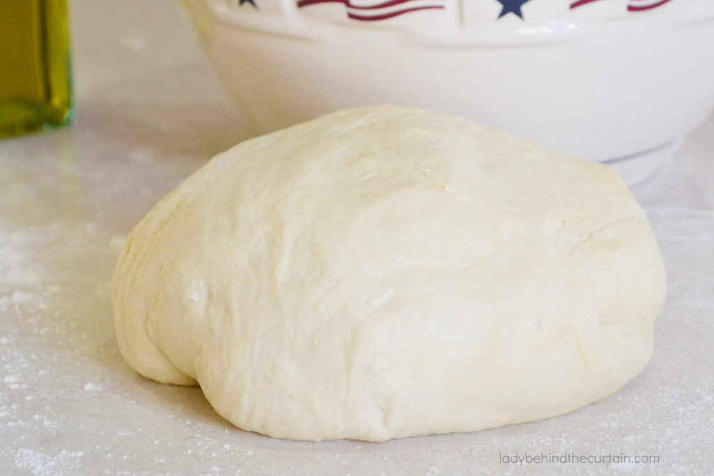 Easy Homemade Pizza Dough Recipe