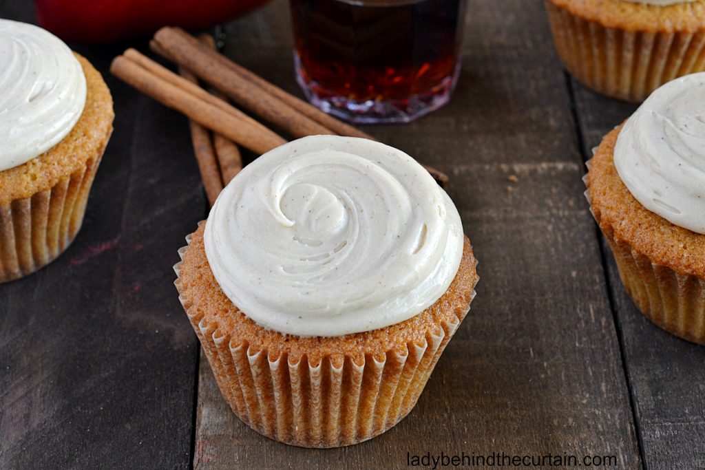 Apple Cider Maple Spice Cupcakes