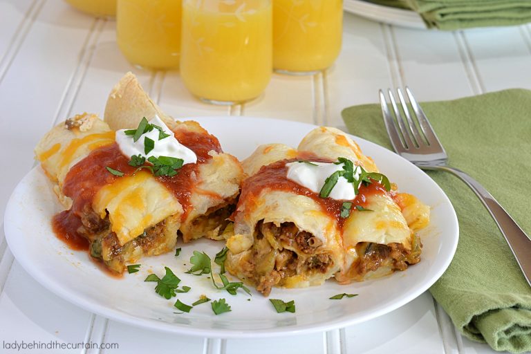 Chorizo Breakfast Enchiladas, easy breakfast, brunch recipe