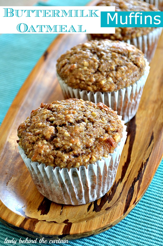 Buttermilk Oatmeal Muffins