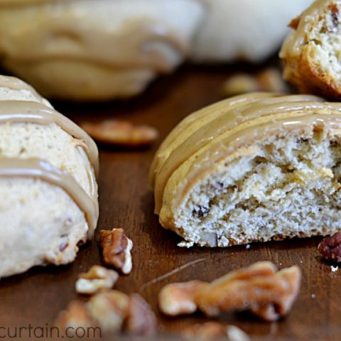 Chewy Banana Pecan Cookies