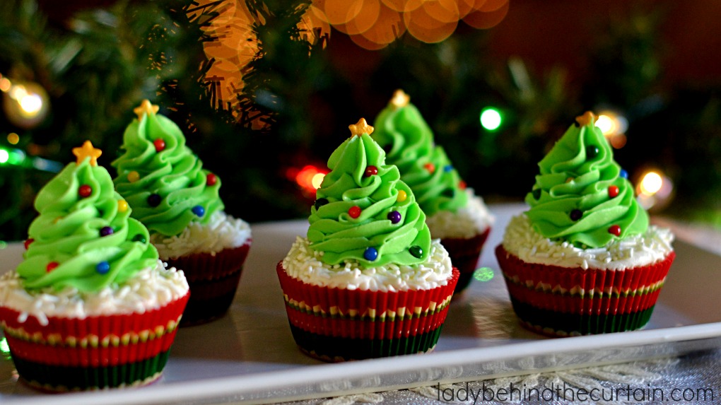 Cranberry Bliss Cupcakes