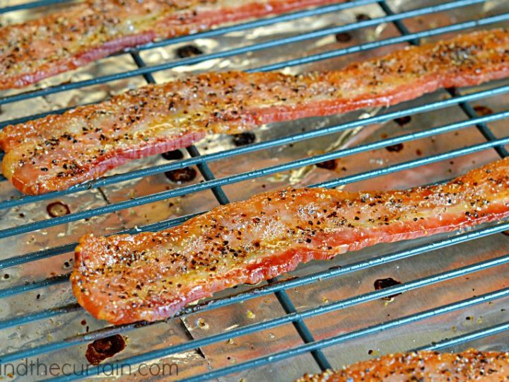 98 Bacon Rack Oven Royalty-Free Images, Stock Photos & Pictures