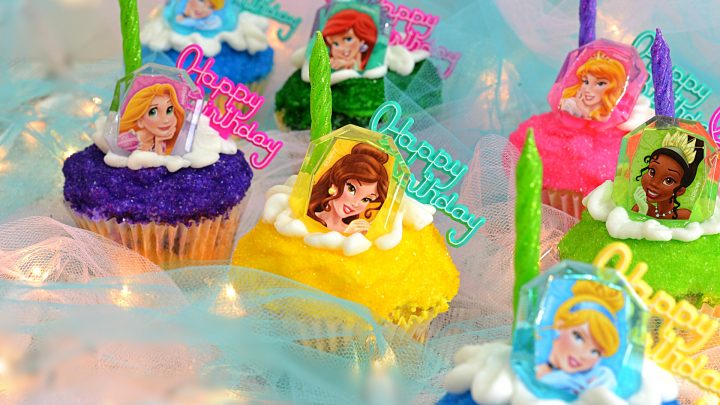 Mardi Gras 3D Crown Cupcake Rings – A Birthday Place