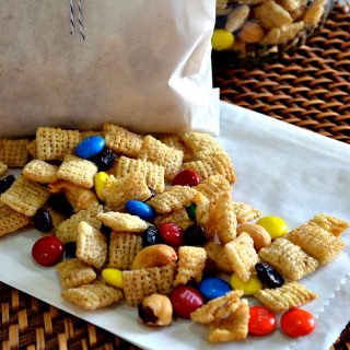 Waffle Snack Mix