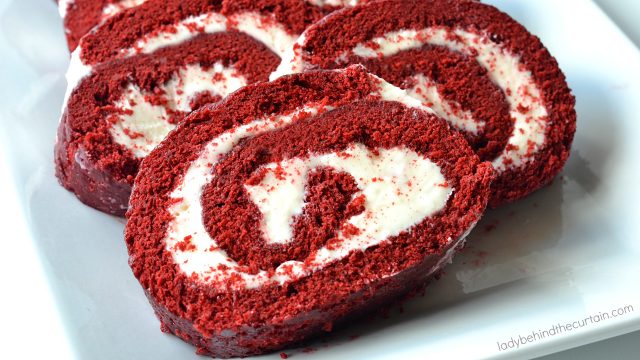 Red Velvet Cake Roll