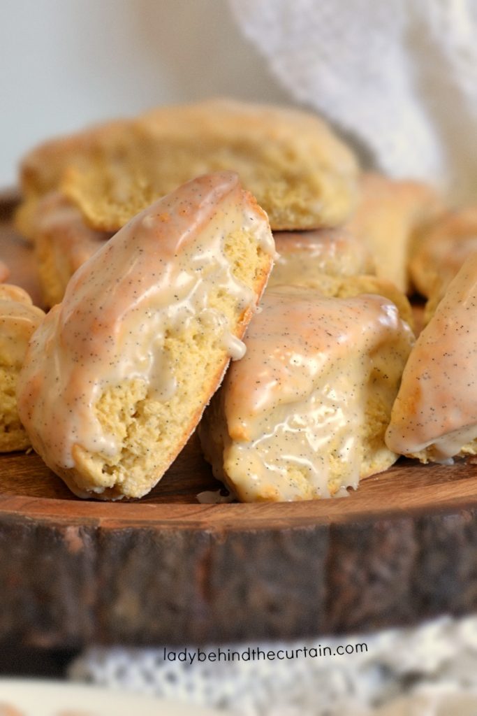 Copycat Starbucks Petite Vanilla Scones