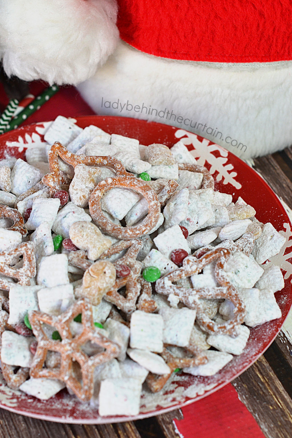 Christmas Sugar Cookie Puppy Chow
