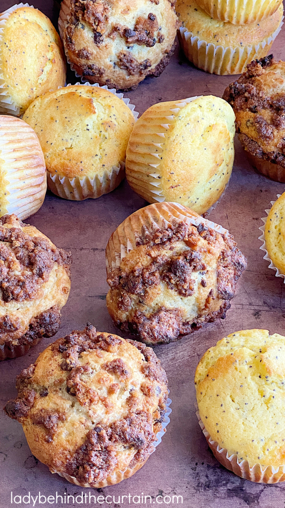 How to Tweak a Muffin Recipe to Make Extra Large Muffins - Delishably