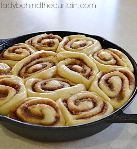 Grandma's Gooey Cinnamon Rolls