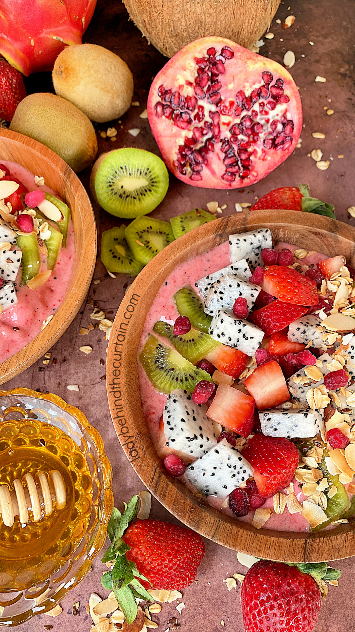 https://www.ladybehindthecurtain.com/wp-content/uploads/2023/07/Dragon-Fruit-Smoothie-Bowl-7-scaled.jpg