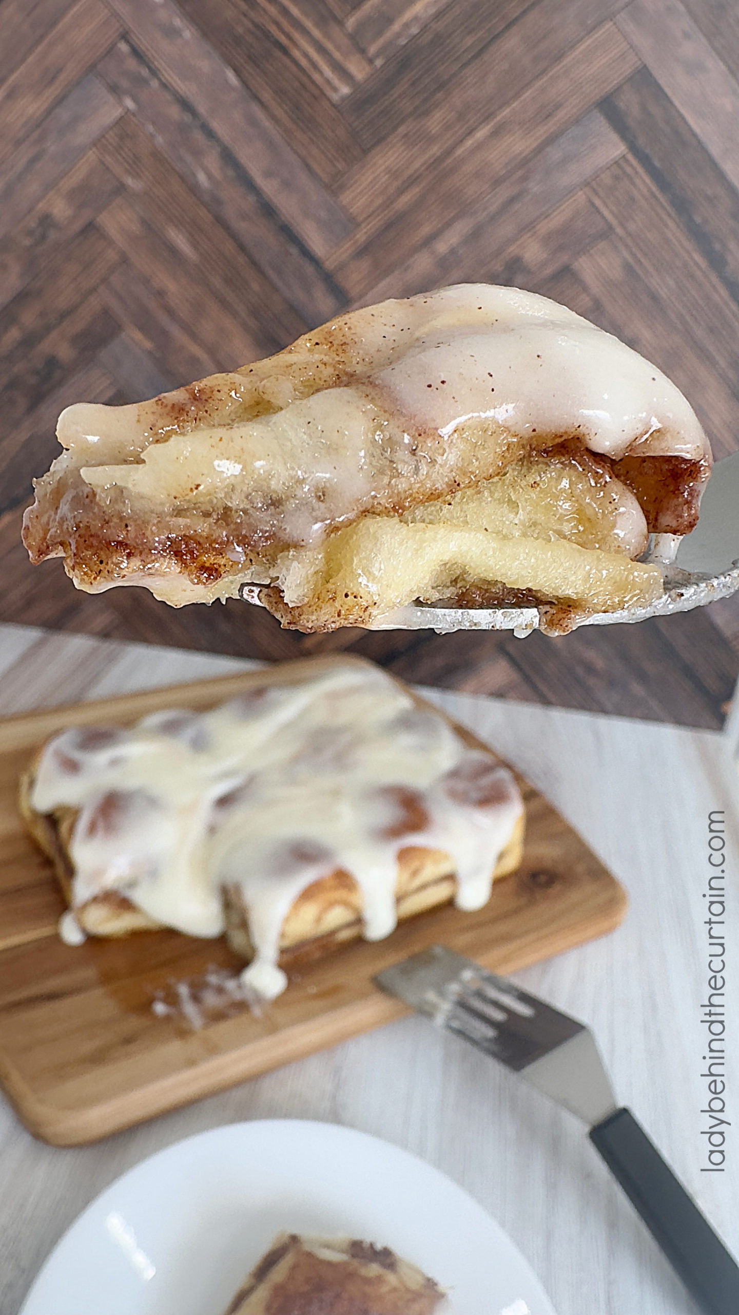 King's Hawaiian Dinner Roll Cinnamon Rolls