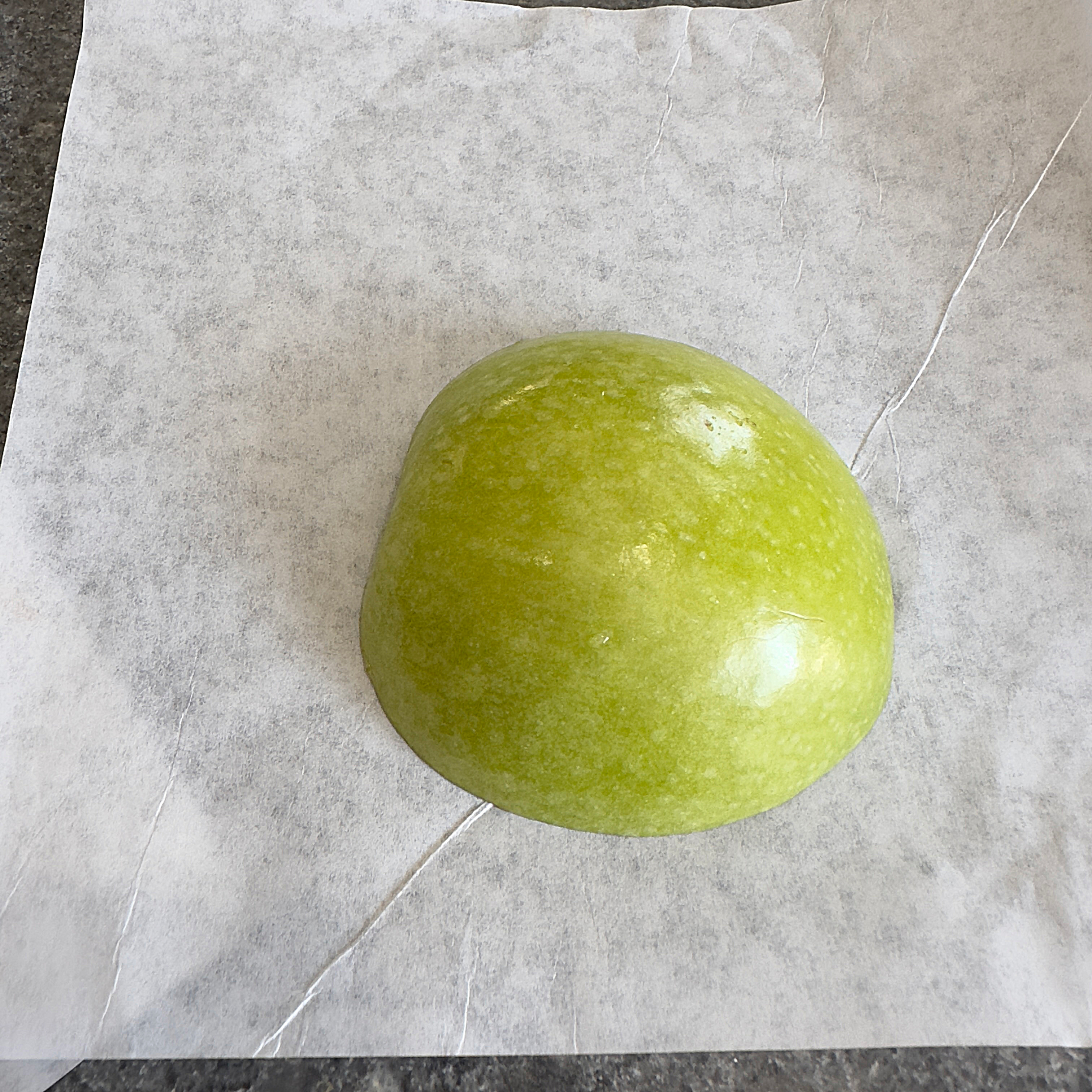 Jack-O-Lantern Caramel Apple Slice Pops