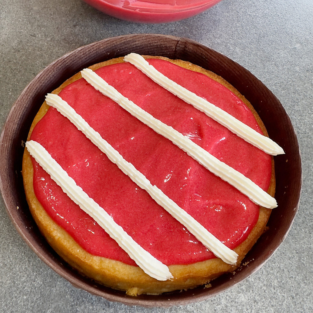 Christmas Cookie Tin Cakes