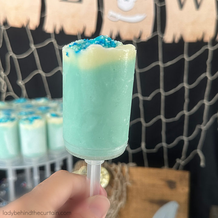 Ocean Water White Chocolate Pudding Pops