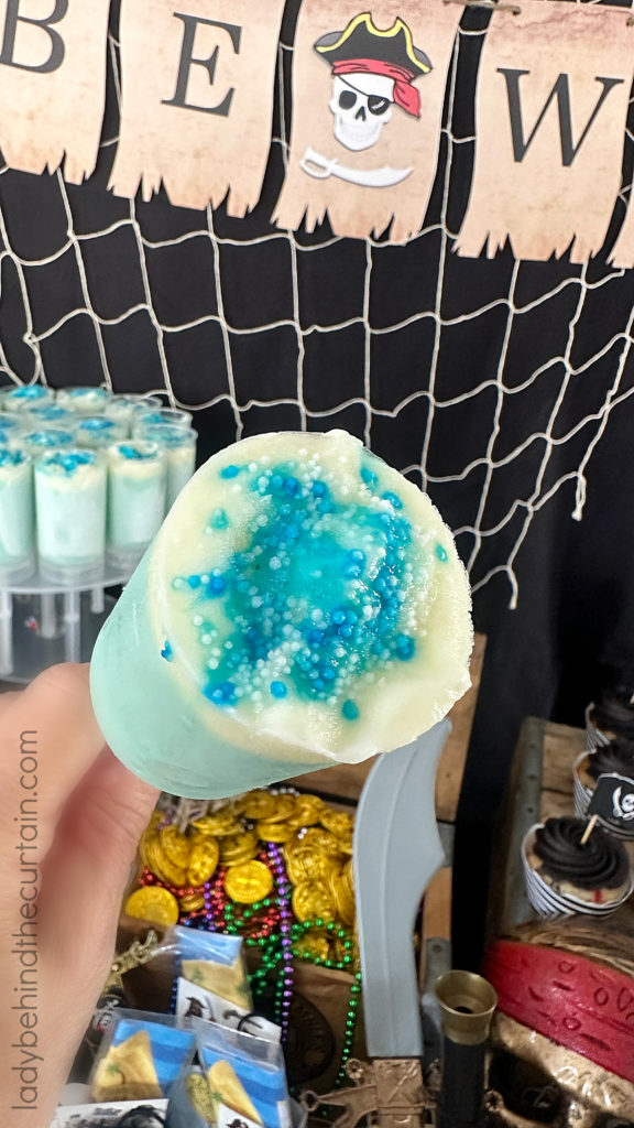 Ocean Water White Chocolate Pudding Pops