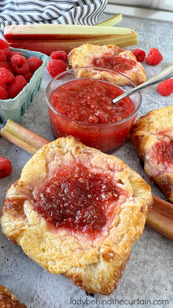 Homemade Rhubarb Cheese Danish