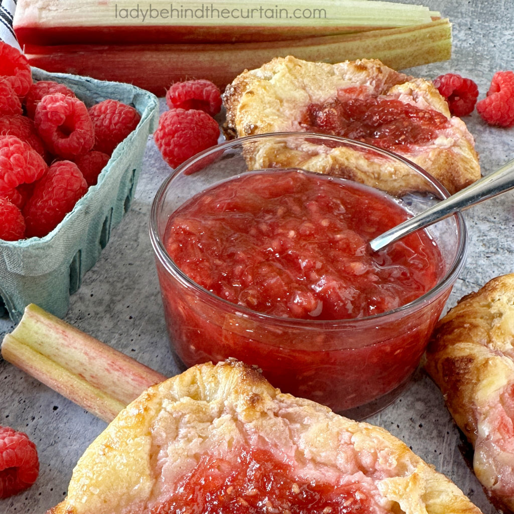 Homemade Rhubarb Cheese Danish