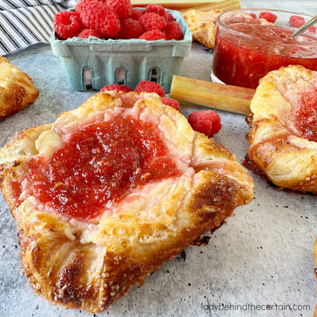 Homemade Rhubarb Cheese Danish