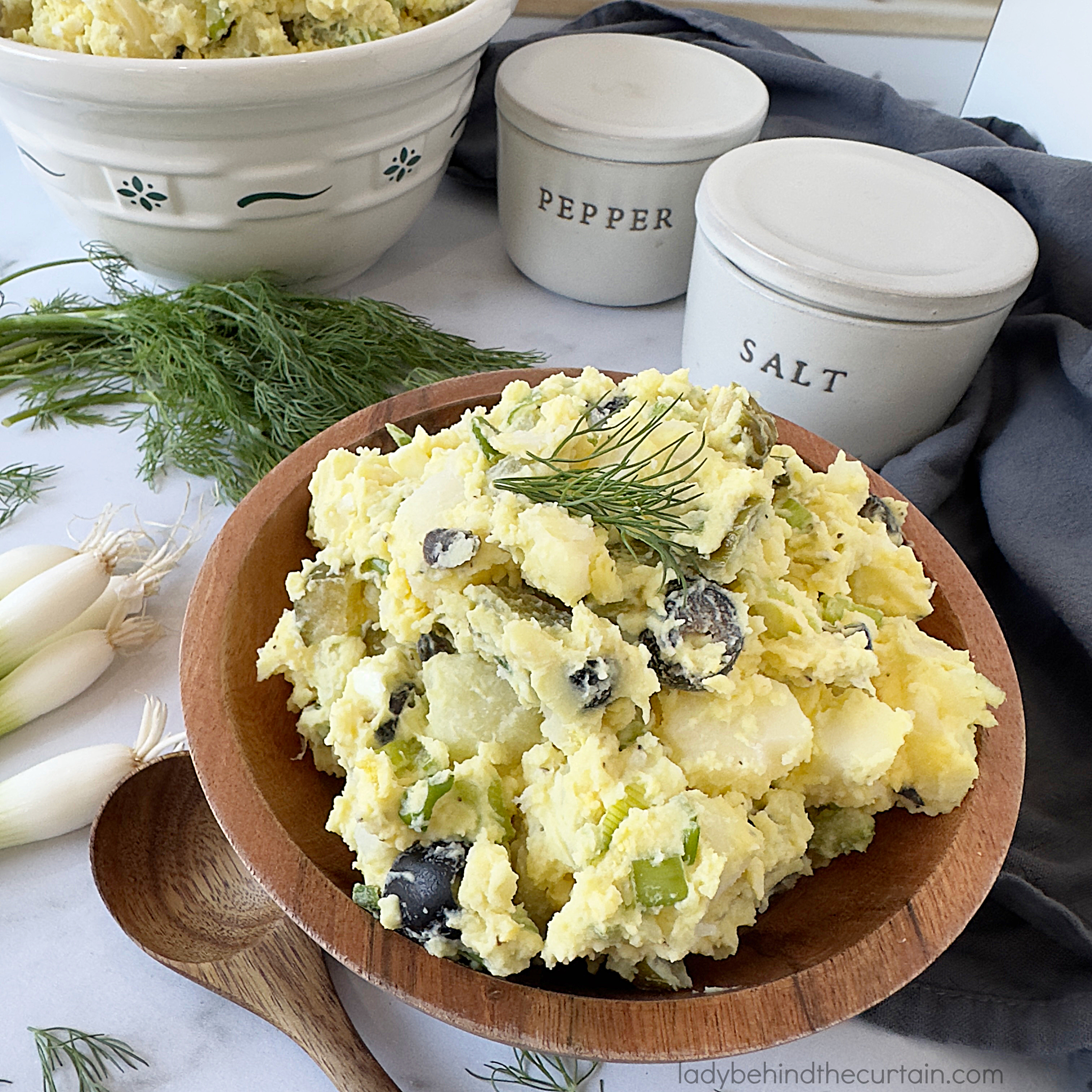 Mom's Classic Potato Salad