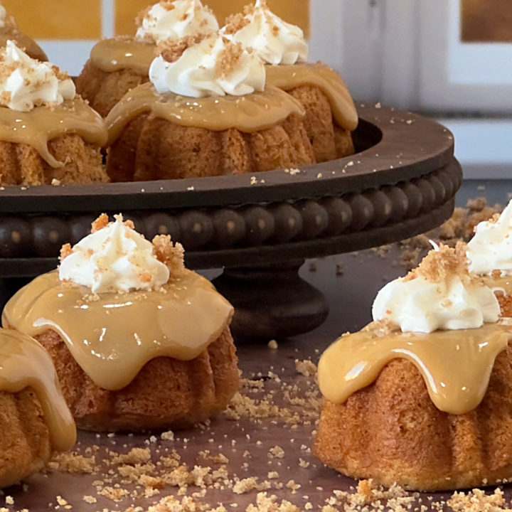 Semi Homemade Mini Bundt Spice Cakes