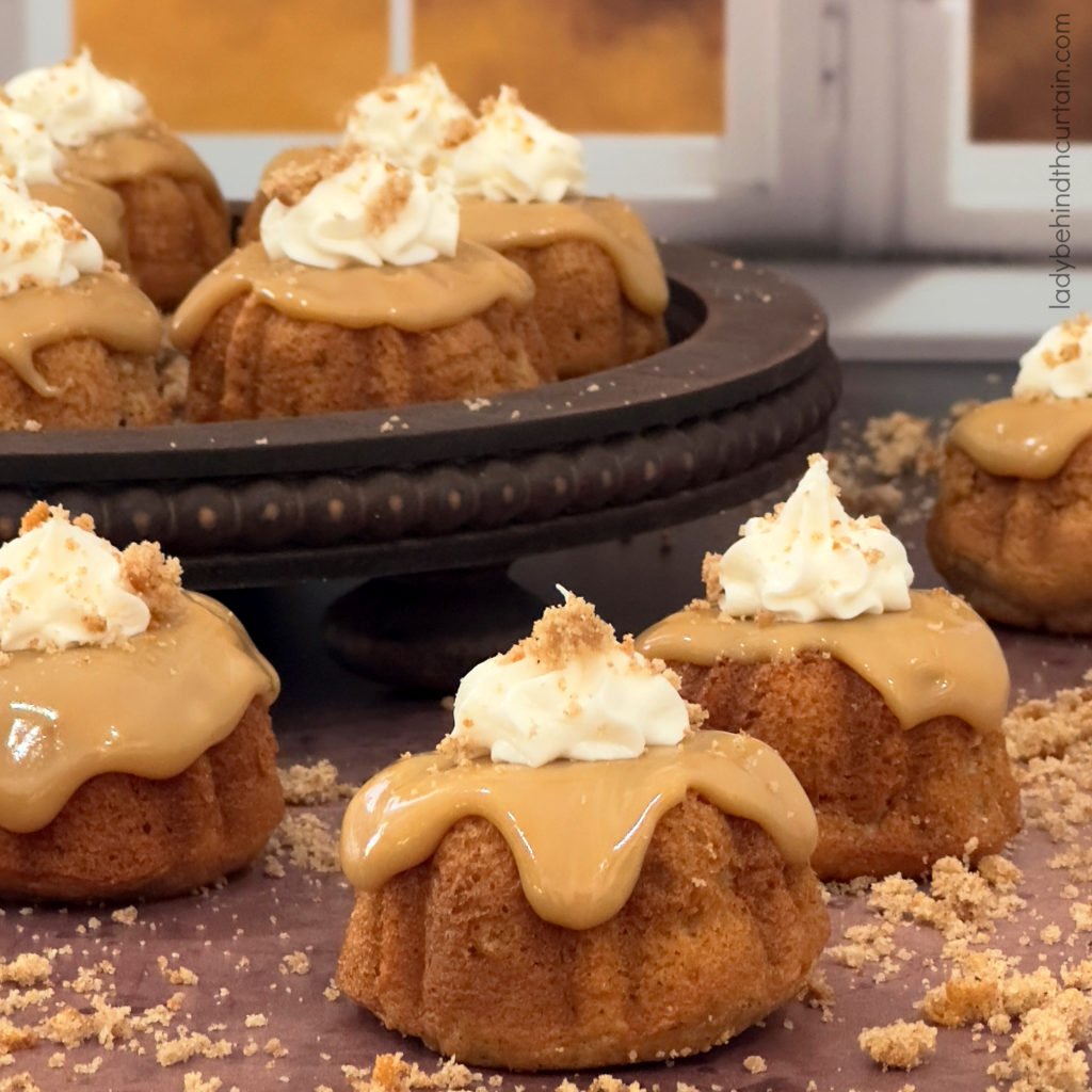 Semi Homemade Mini Bundt Spice Cakes