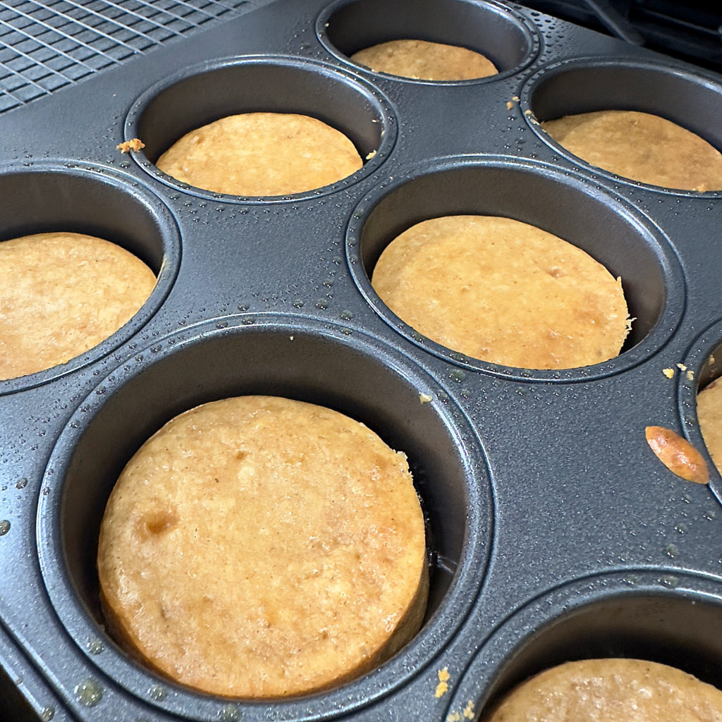 Mini Caramel Apple Pie Cheesecakes