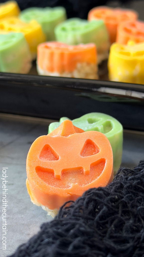 Rice Kripsy Treats Jack-O-Lanterns