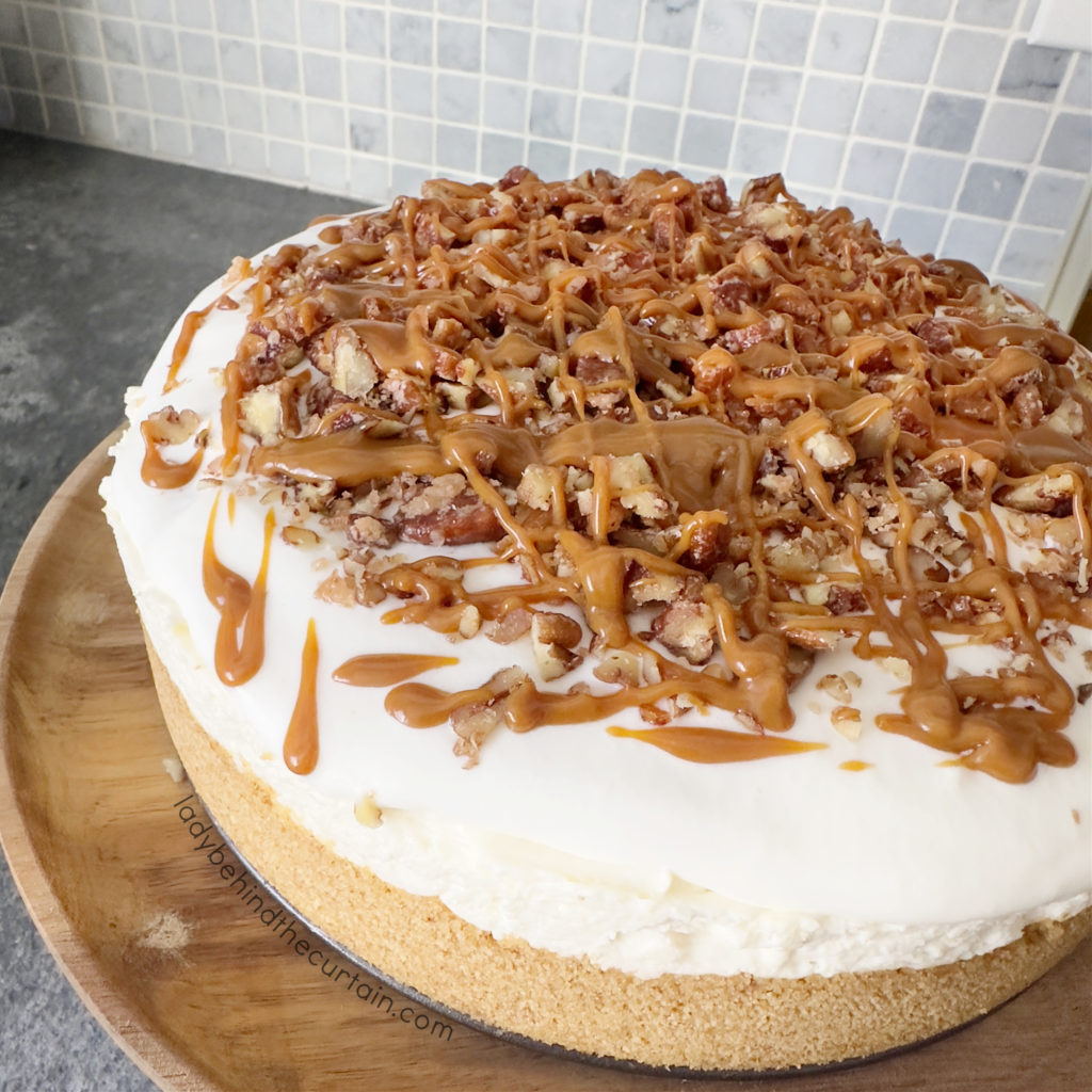 Frozen No-Bake Pecan Pie Cheesecake