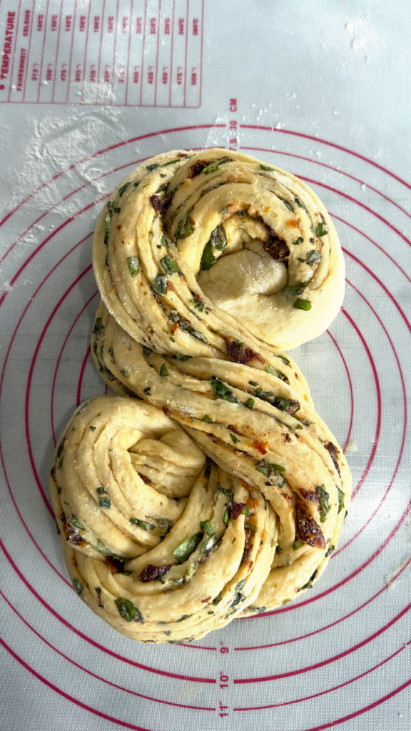 Garlic and Herb Swirl Bread